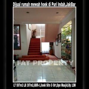 Dijual rumah hoek bagus jalan besar Puri Indah Jakarta Barat