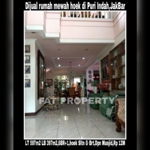Dijual rumah hoek bagus jalan besar Puri Indah Jakarta Barat