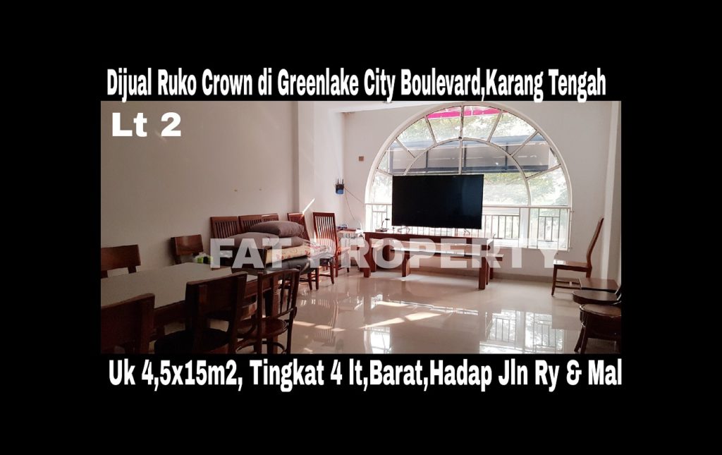 Dijual ruko hadap jalan raya di Green Lake City,Karang Tengah (Perbatasan Jakarta Barat dan Serpong).