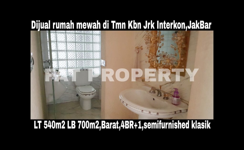 Dijual rumah mewah di perumahan elite orang kaya lama: Taman Kebon Jeruk Interkon,Jakarta Barat.