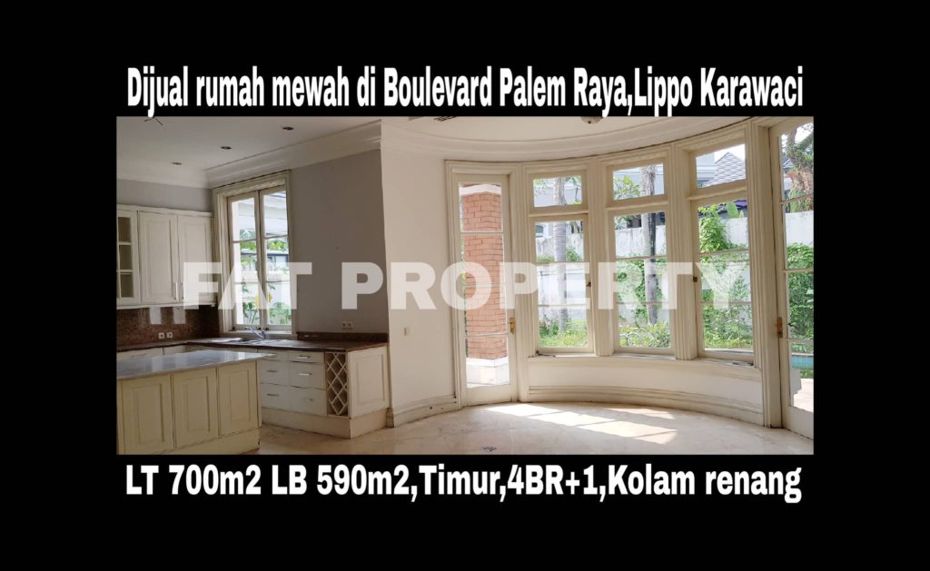 Dijual rumah mewah dgn kolam renang di Jl Boulevard Palem Raya (BPR 2329),Lippo Karawaci.