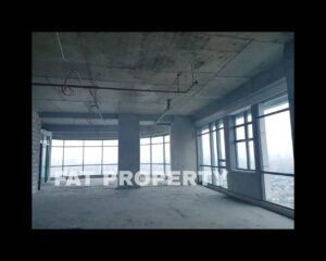Dijual Penthouse ST MORITZ Tower Presidential, tower paling ekslusif hanya 4 unit per lantai posisi paling private di ujung kompleks ST MORITZ.