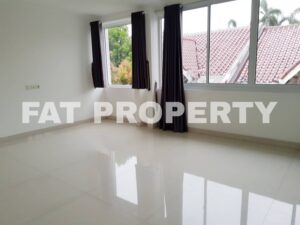 Dijual rumah renov bagus di Jl Gn Hijau,Tmn Bromo,Lippo Karawaci.