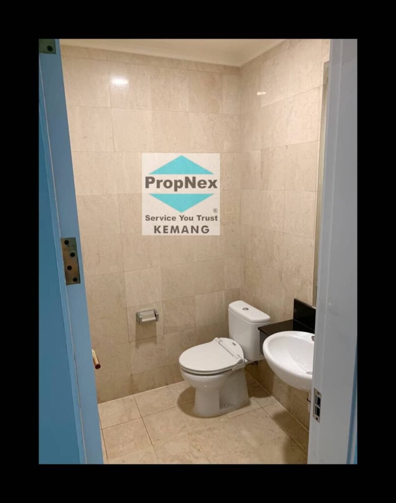 Dijual Sudirman Residence with privatepool.