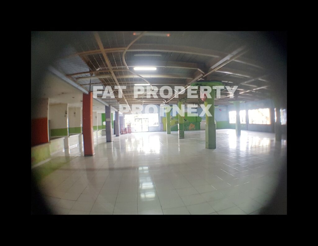 Dijual tanah komersil & bangunan ex gedung shopping centre di Pasar Minggu,Jakarta Selatan.