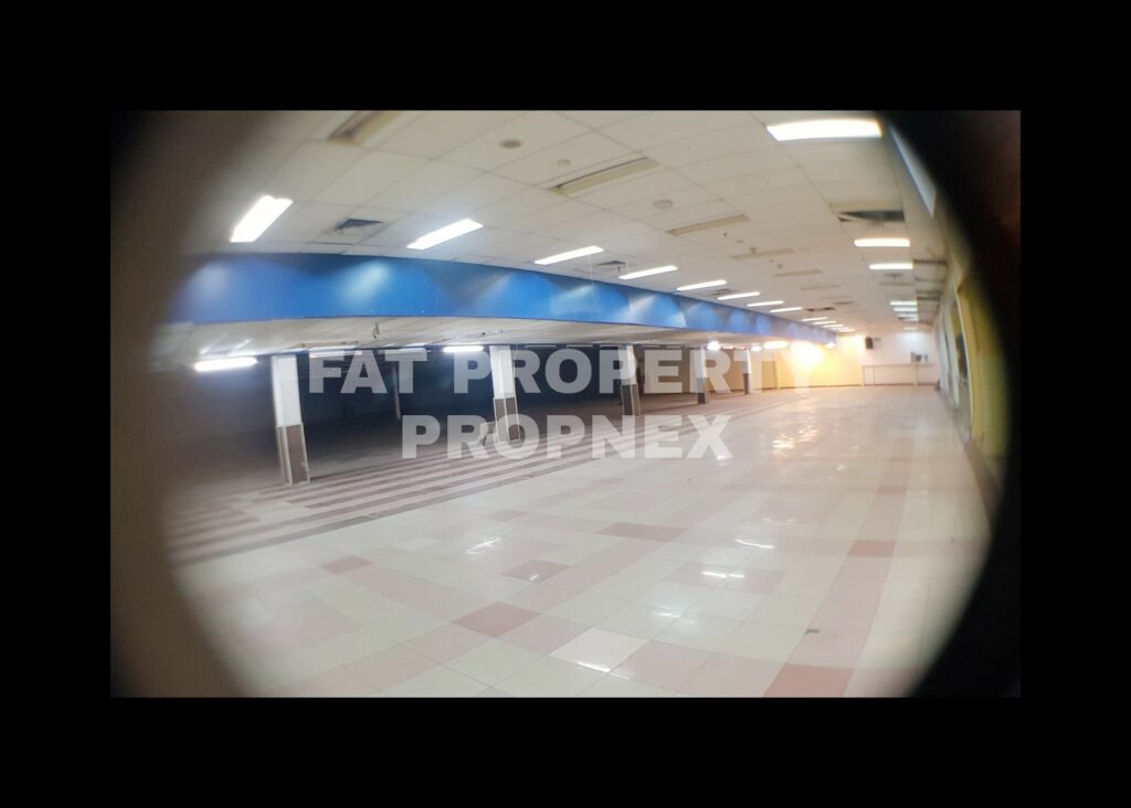 Dijual tanah komersil & bangunan ex gedung shopping centre di Pasar Minggu,Jakarta Selatan.