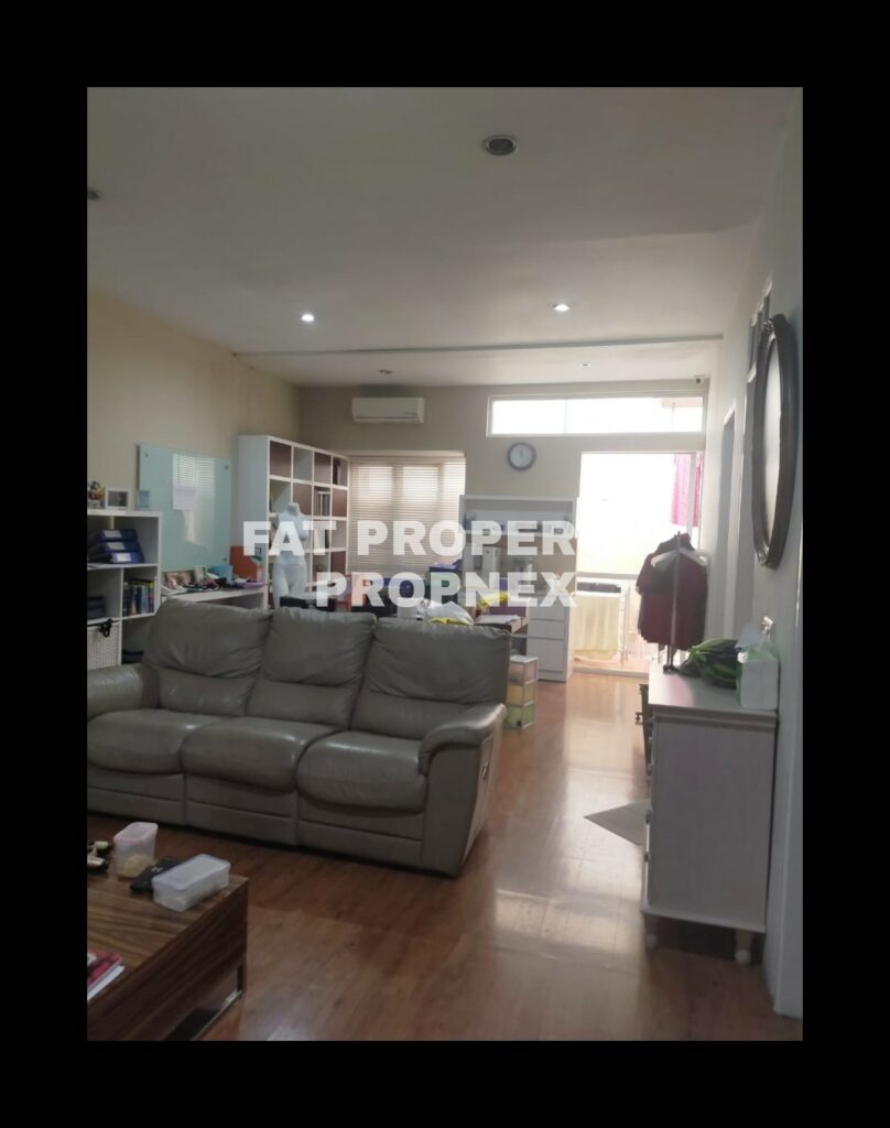 Dijual rumah bagus di Pulau Tidung,Taman Permata Buana,Jakarta Barat.