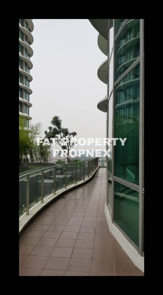 Dijual Garden Penthouse di ST MORITZ Tower New Presidential 387 m2 Dengan Balkon Melengkung