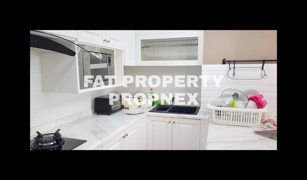 Dijual Apartment ST Moritz di Jl Puri Indah Jakarta Barat.