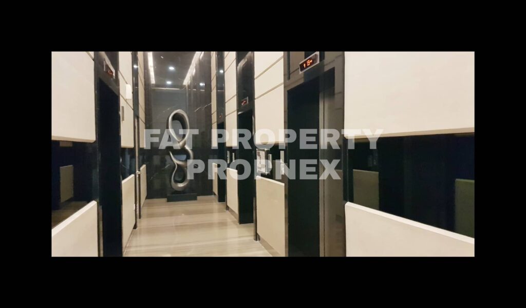 Disewakan Apartment ST MORITZ Tower Royal,Puri Indah,Jakarta Barat.
