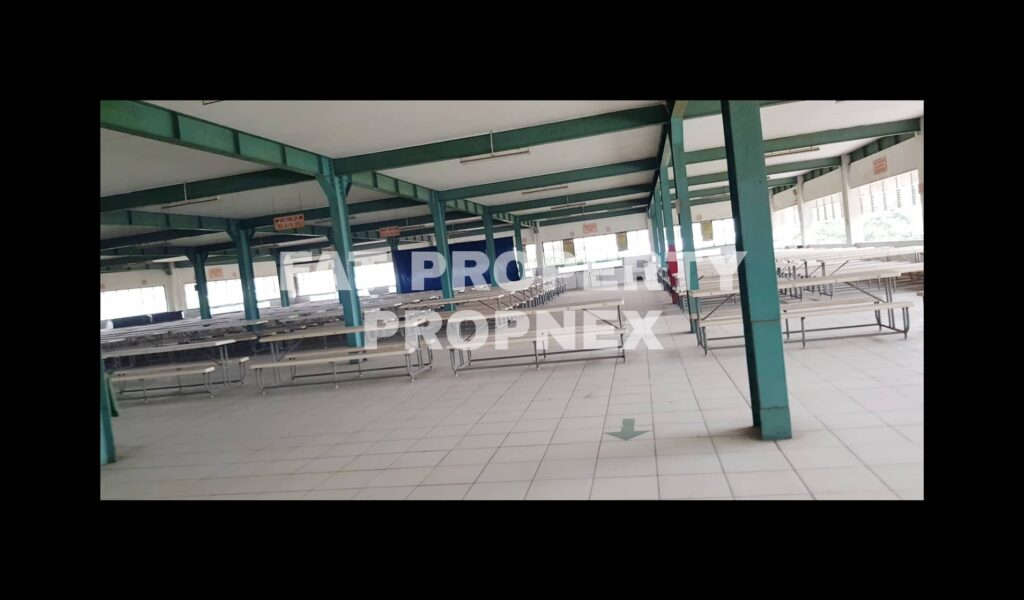Dijual pabrik ex garmen underwear untuk export di Jl Raya Gunung Putri,Bogor,Jawa Barat.