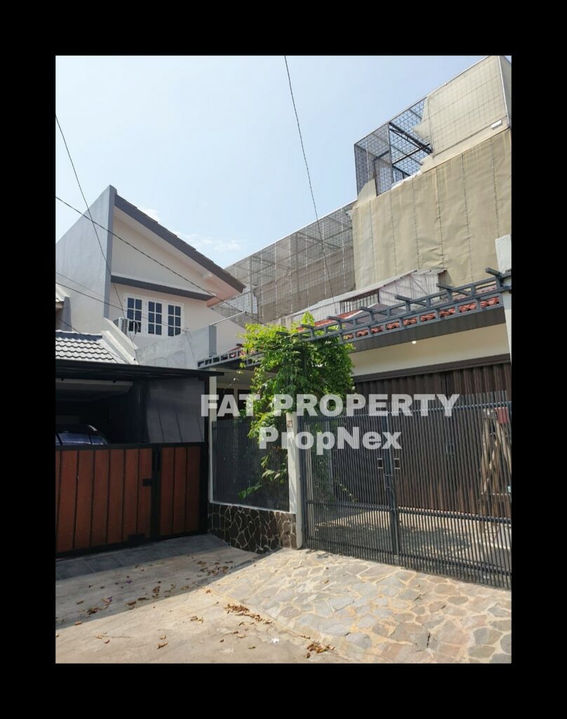 Disewakan rumah di Puri Indah Blok D,Jakarta Barat.