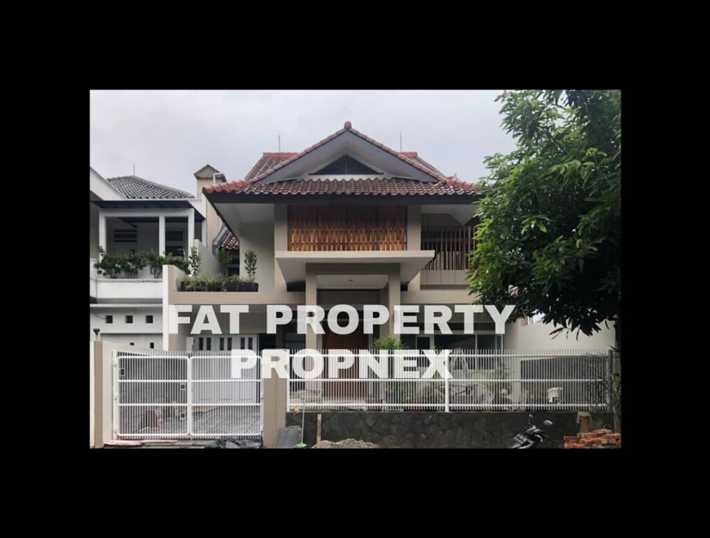 Dijual rumah di perumahan elite : Taman Kebon Jeruk Interkon,Jakarta Barat.
