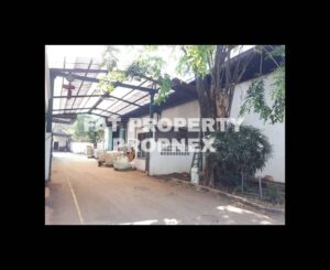 Dijual lahan n bangunan ex pabrik plastik di pinggir jalan Jl Raya Narogong km 6,Bekasi yang cocok dijadikan bangunan komersil.