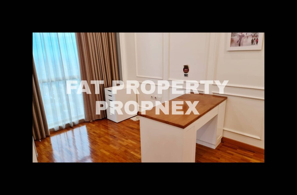 Disewakan Apartment ST MORITZ Tower Presidential, tower paling ekslusif hanya 4 unit per lantai posisi paling private di ujung kompleks ST MORITZ.