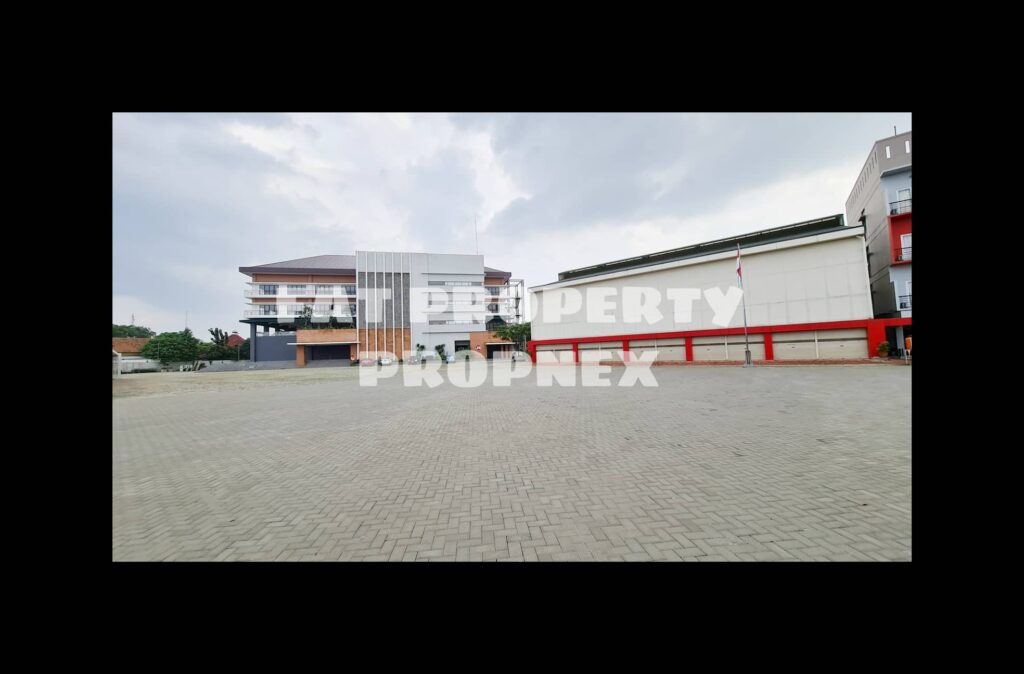 Dijual gedung training centre dan mess nya di Kelapa Dua,Tangerang.